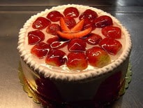 4-6 Kişilik Yaş Pasta - Hafif Şeker Dengesi